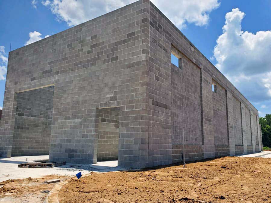 Block structure created by commercial masonry contractors - American Masonry Arts in Northwest Arkansas